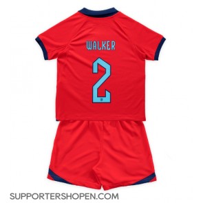 England Kyle Walker #2 Bortatröja Barn VM 2022 Kortärmad (+ korta byxor)